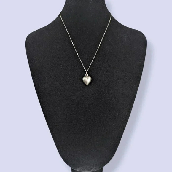 Vintage RJL Sterling Engraved Heart Necklace - Picture 2 of 5